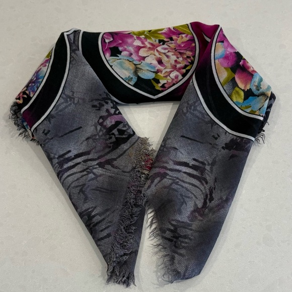 Elegant Vibrant Coloured Floral Print Scarf with Frayed Edge - Picture 7 of 10